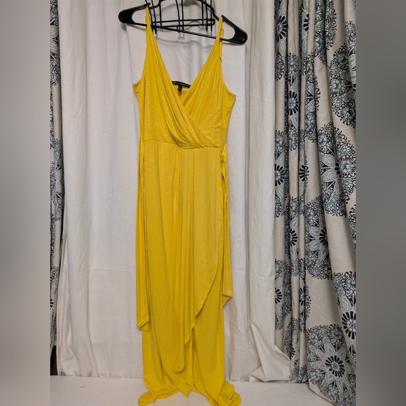 White House Black Market Yellow Maxi Dress - Picture 1 of 2